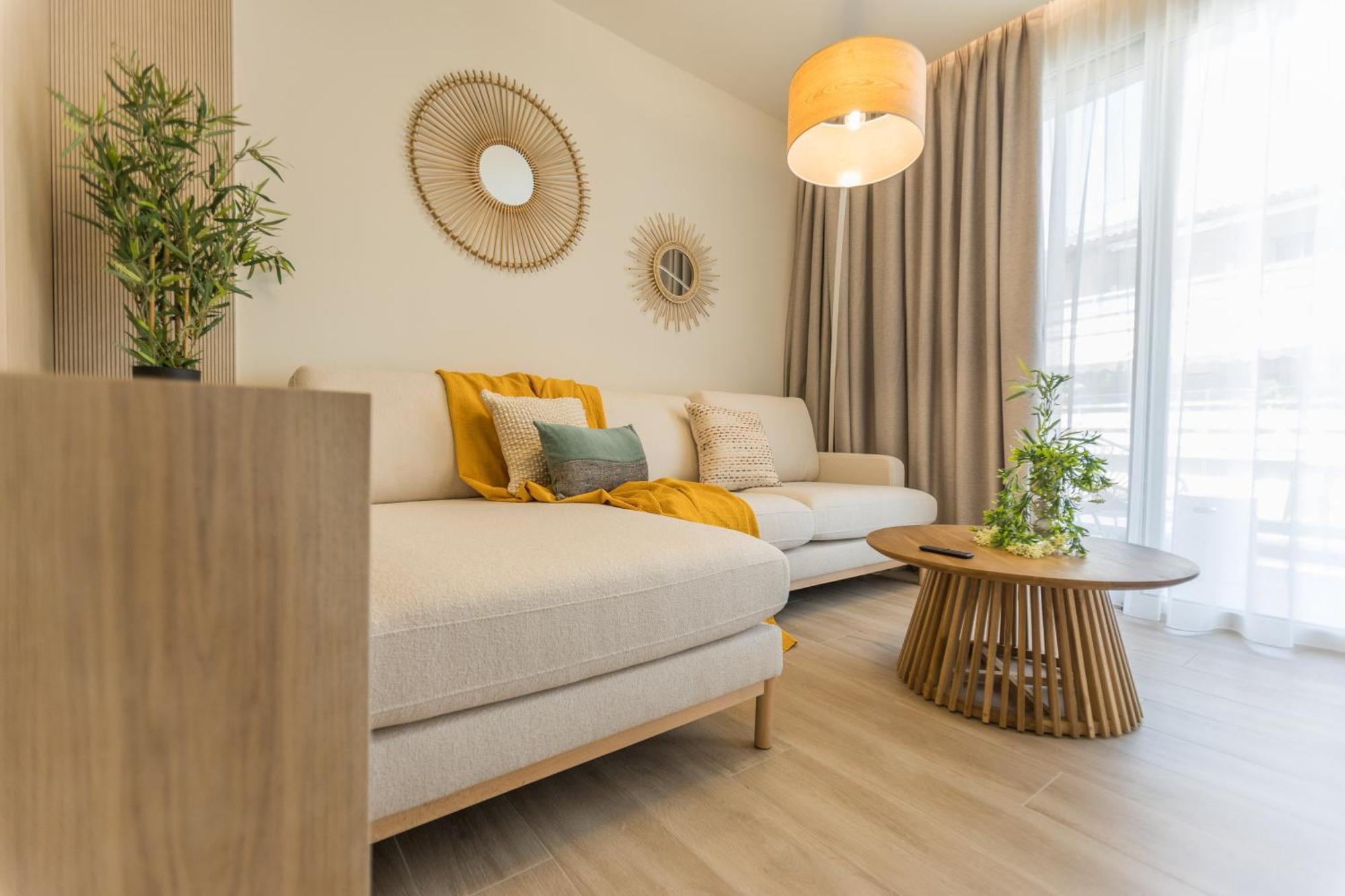 The Mediterranean Suites Pireus Eksteriør bilde