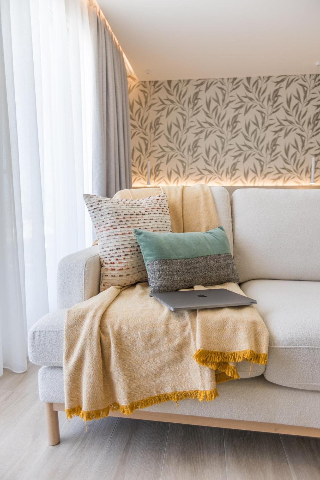 The Mediterranean Suites Pireus Eksteriør bilde