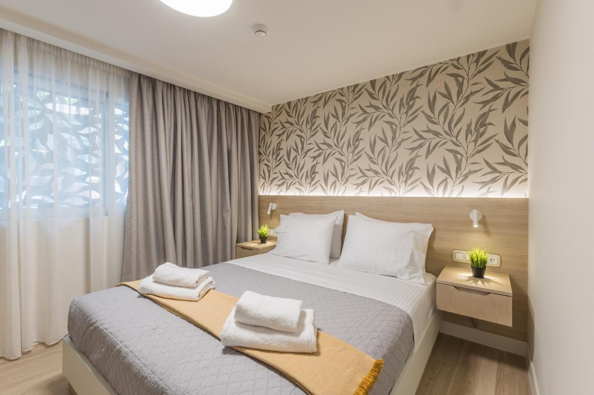 The Mediterranean Suites Pireus Eksteriør bilde
